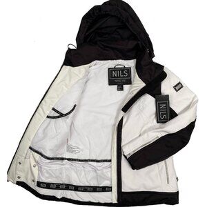 NEW $490 Nils Camilla Ski Jacket!  8  White & Black  Waterproof  Thermolite